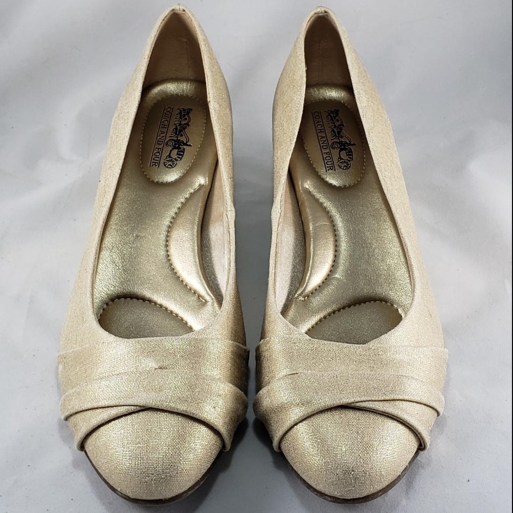 metallic gold wedges